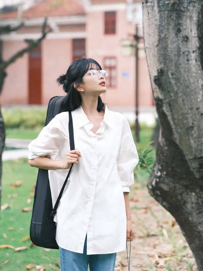 战机编队飞行画面